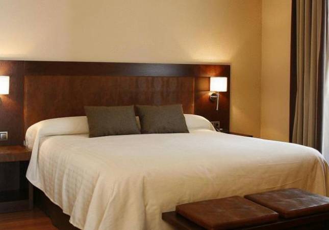 Espaciosas habitaciones en HOTEL VILLA DE ARANDA. La mayor comodidad con los mejores precios de Burgos